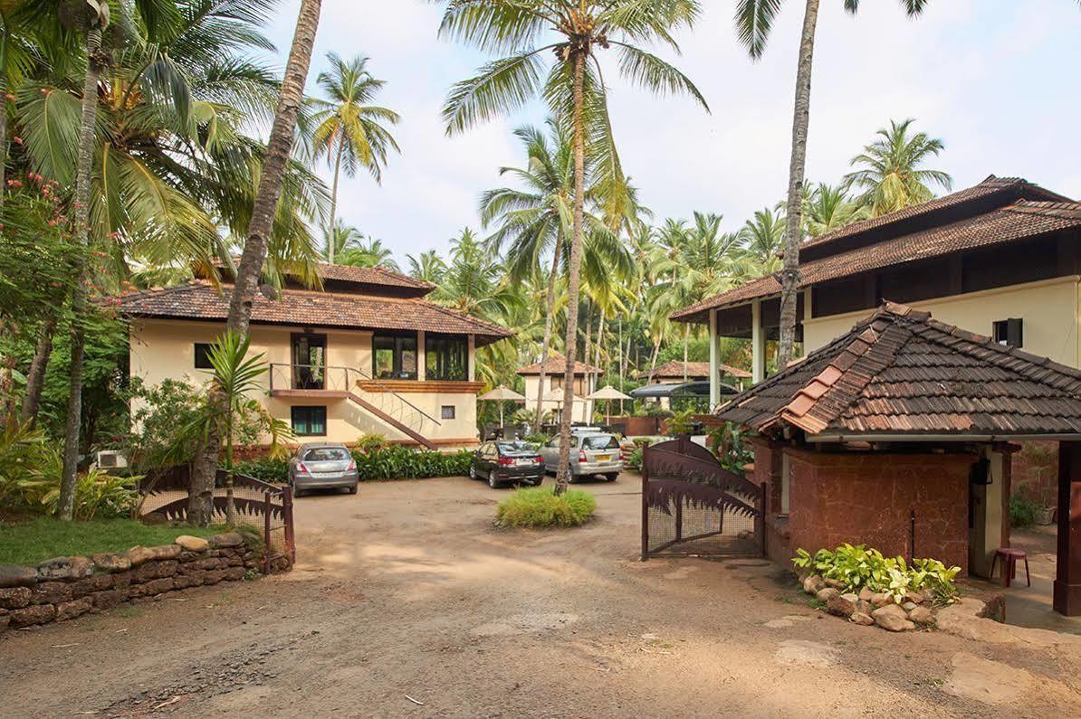 椰子溪度假村 Mormugao 外观 照片